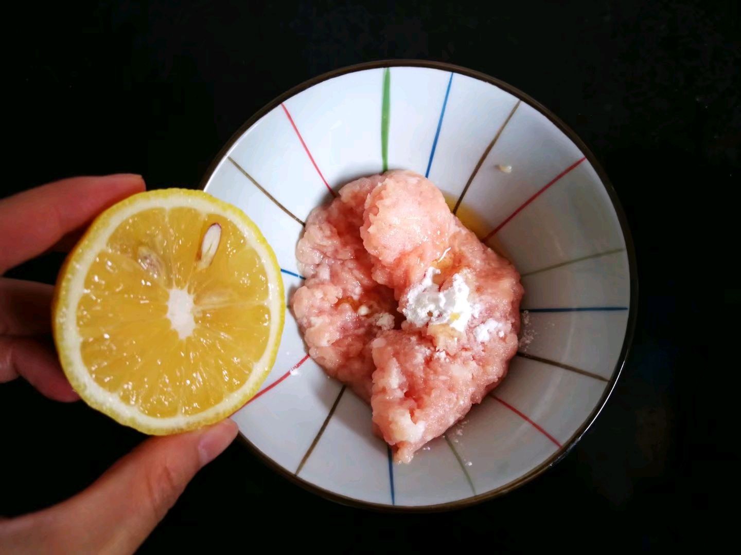 Cuối tuần thử ngay món thịt hấp mới toanh thơm phức đãi cả nhà-1