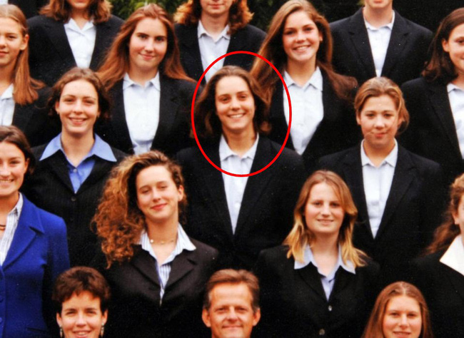 Tiết lộ lý do Công nương Kate thiếu tự tin nơi đông người xuất phát từ quá khứ bị bắt nạt ít ai biết-1