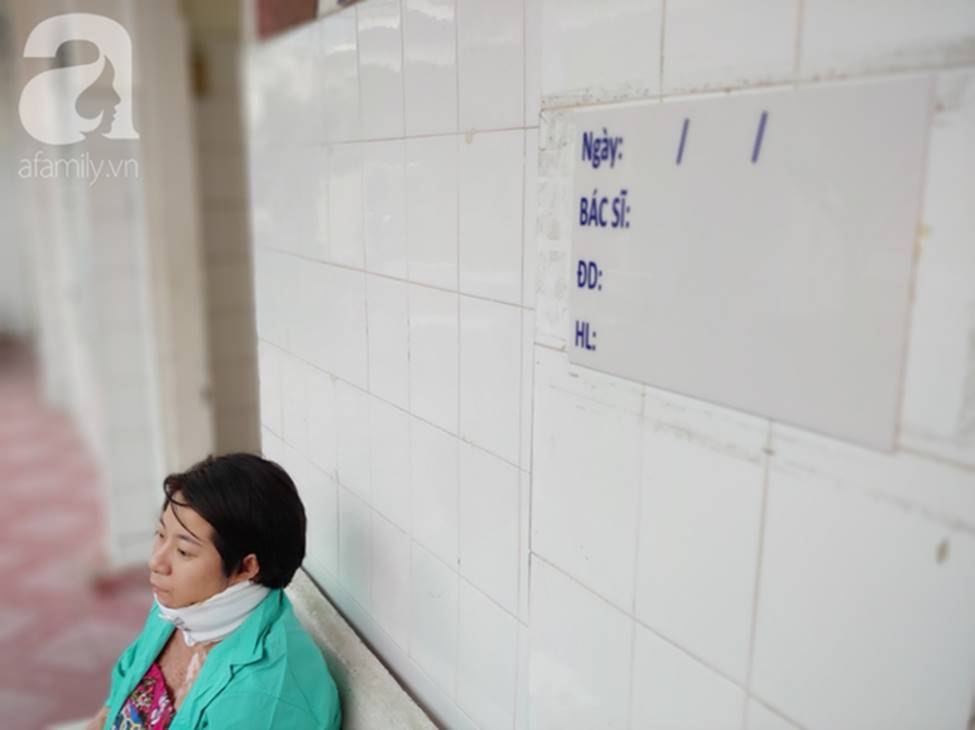 Thương tâm mẹ trẻ bị lửa xăng đốt nát da thịt, một mình chống chọi đau đớn trong viện: Giờ tôi chỉ sống vì con”-6