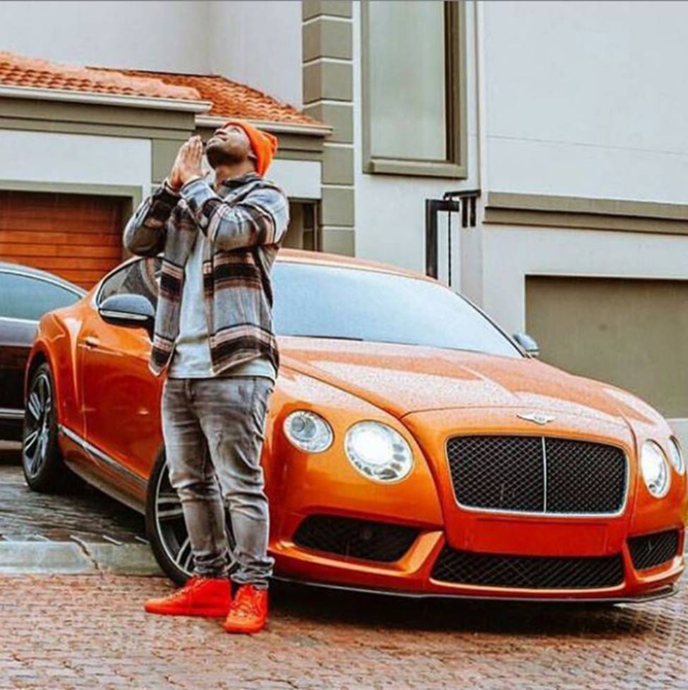 Con nhà giàu ở châu lục nghèo nhất thế giới tiêu tiền như thế nào?-4