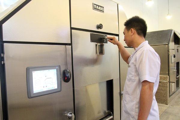 Chuyện nghề bốc mộ: Lạ lùng tử thi vẫn còn nguyên da thịt sau gần 10 năm an táng-2