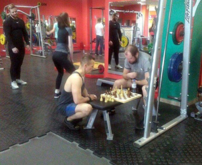 Bật cười với những con người thích chọc cười nhất năm 2018-10