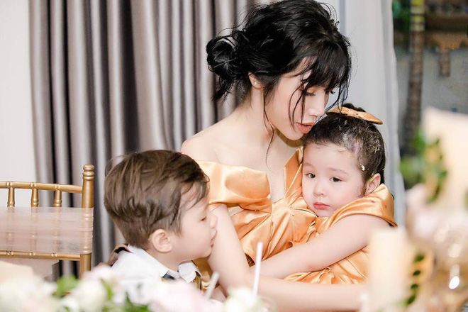 Không phải khi khoe thân, đây mới là khoảnh khắc Elly Trần khiến nhiều người ngưỡng mộ-2