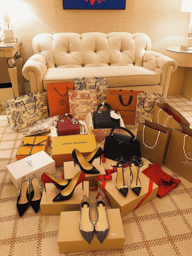 Chi 1,5 tỷ mua đồng hồ vì đi ngang thấy thích, doanh nhân Tuệ Nghi khiến chị em ngưỡng mộ với bài viết ”Phụ nữ cần sự nghiệp để làm gì?”-2