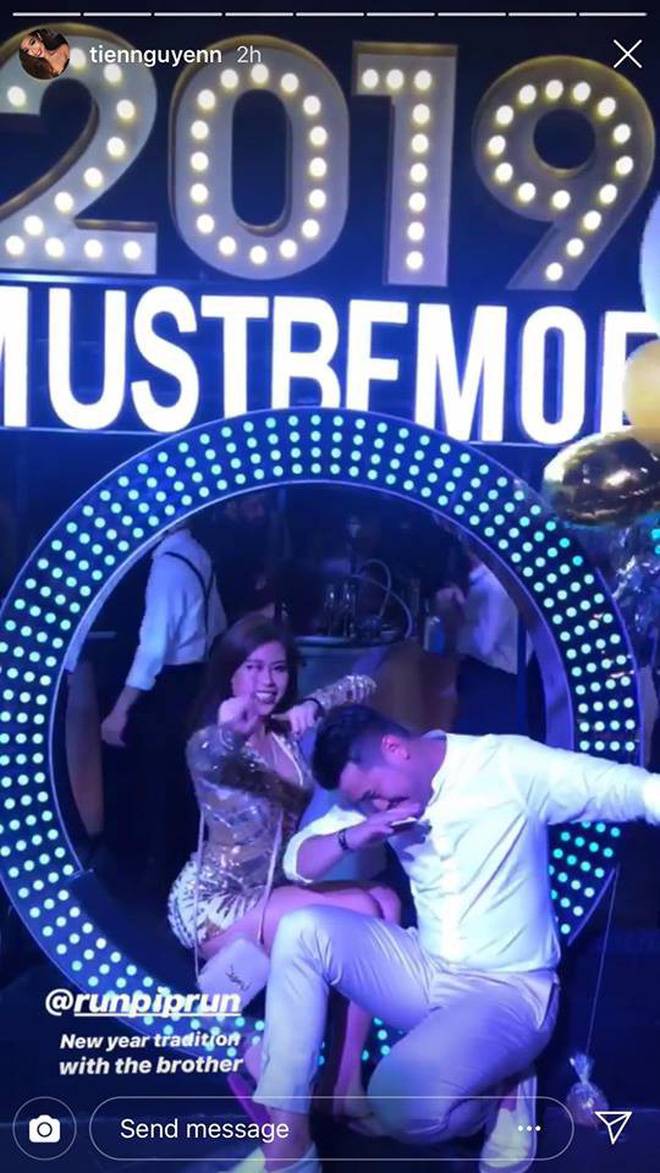 Tiệc chào năm mới của Rich Việt: Dẫn đầu về độ sang chảnh vẫn là hội em chồng Hà Tăng!-4