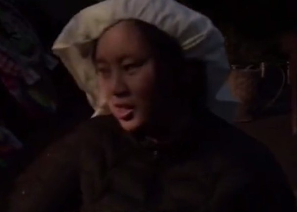 Đám tang bỗng chốc biến thành tiệc sinh nhật sau khi nghe âm thanh lạ từ quan tài khiến hàng xóm hoang mang-2