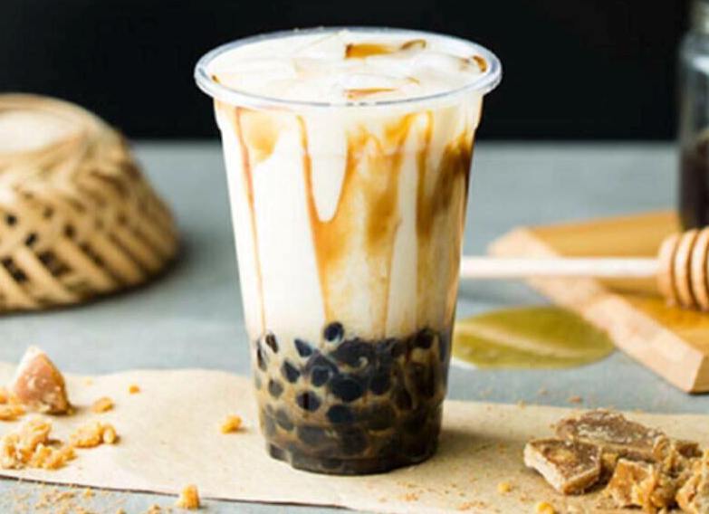 Cơn sốt đồ uống lạ: Xếp hàng dài kín phố, chờ cuồng chân cả tiếng-1