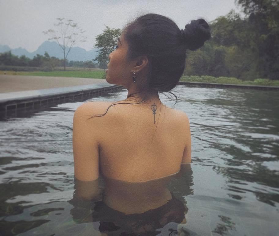 Vóc dáng nóng bỏng, vòng 1 ngộp thở của ca nương Kiều Anh sau khi làm mẹ-18