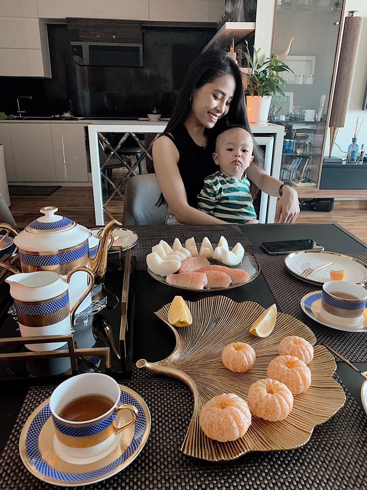 Vóc dáng nóng bỏng, vòng 1 ngộp thở của ca nương Kiều Anh sau khi làm mẹ-15