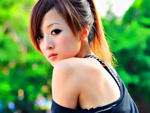 Lấy phục vụ quán cà phê làm vợ, ai cũng mắng tôi ngu nhưng rồi nhanh chóng thay đổi thái độ