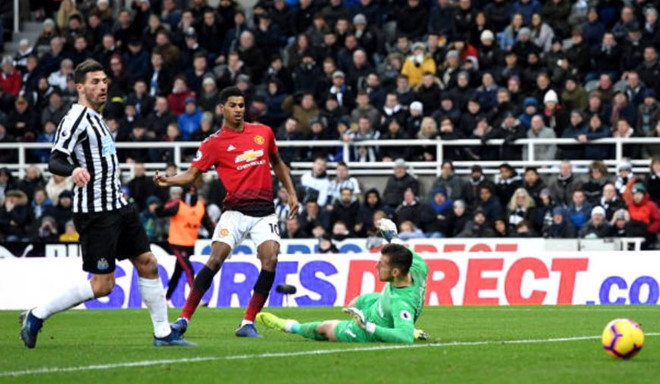 Lukaku, Rashford lập công giúp MU thắng trận thứ tư liên tiếp-2