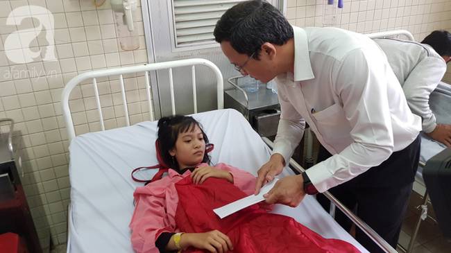 Nạn nhân vụ container tông nhiều xe máy ở Long An chuyển tới BV Chợ Rẫy đã lên 14 người-1