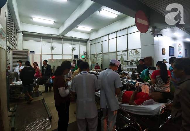 Nạn nhân vụ container tông nhiều xe máy ở Long An chuyển tới BV Chợ Rẫy đã lên 14 người-8