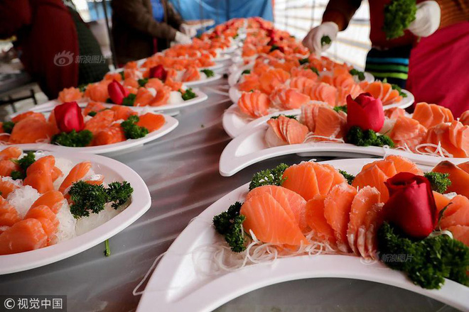 Choáng ngợp với cỗ cưới nhà quê: Phục vụ 1.500 người, bào ngư, hải sâm ai cũng có phần-6