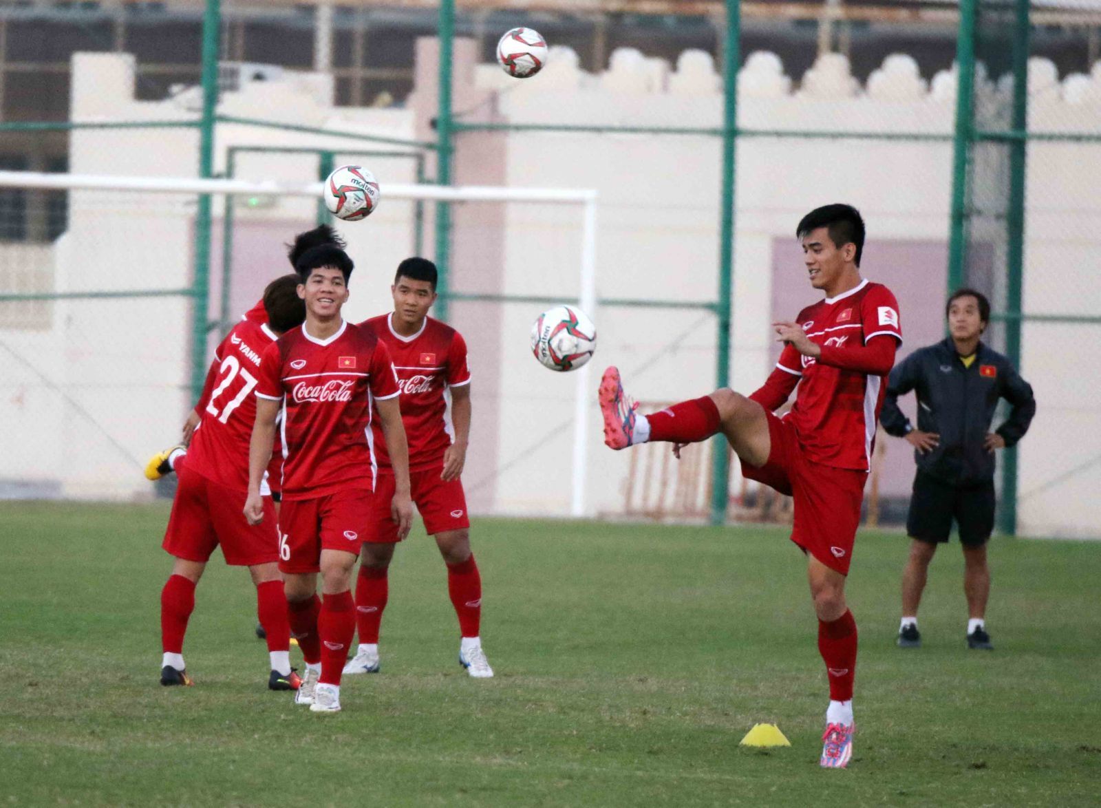 Thầy Park thở phào trước ngày sang UAE dự Asian Cup-6