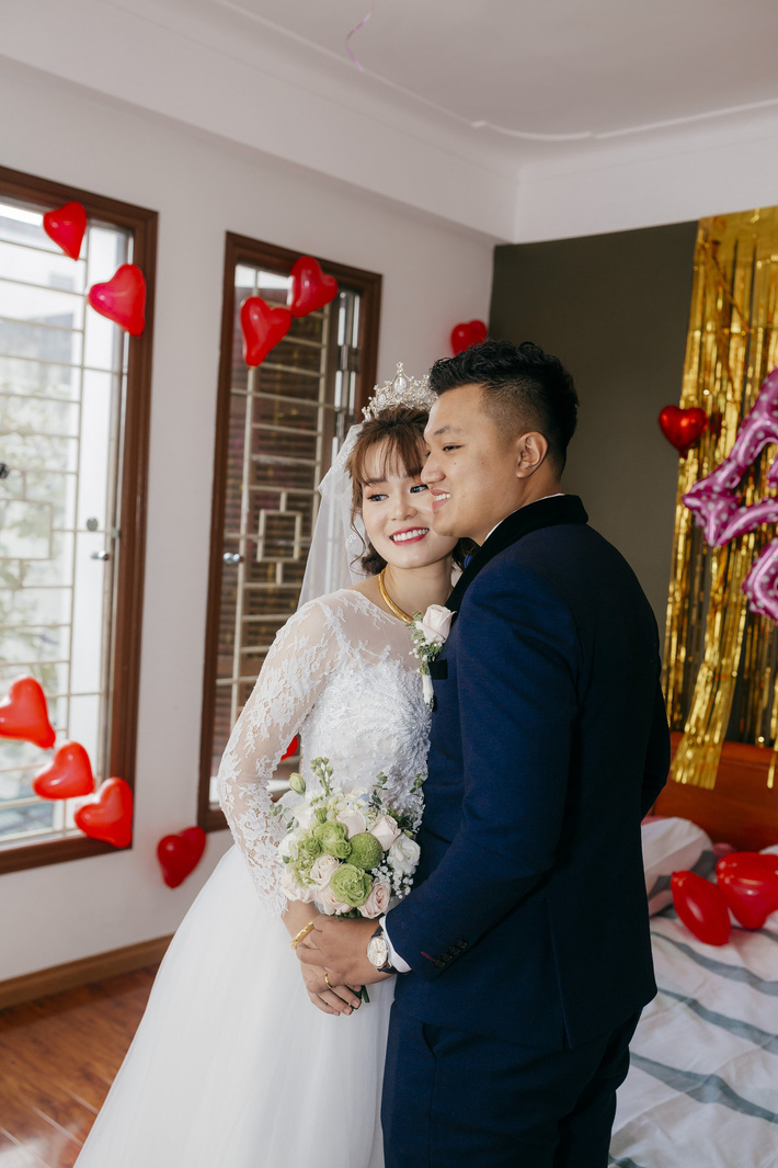 Hoa khôi bóng bàn Nguyễn Thị Nga về chung một nhà với cựu đội trưởng của Quang Hải, Đình Trọng-9