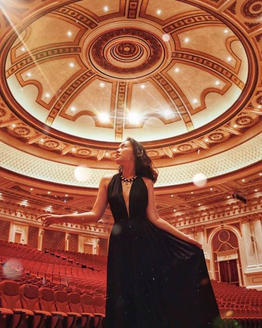 Em sinh đôi của Hà Tăng đẹp như tiên khi sống ảo-7