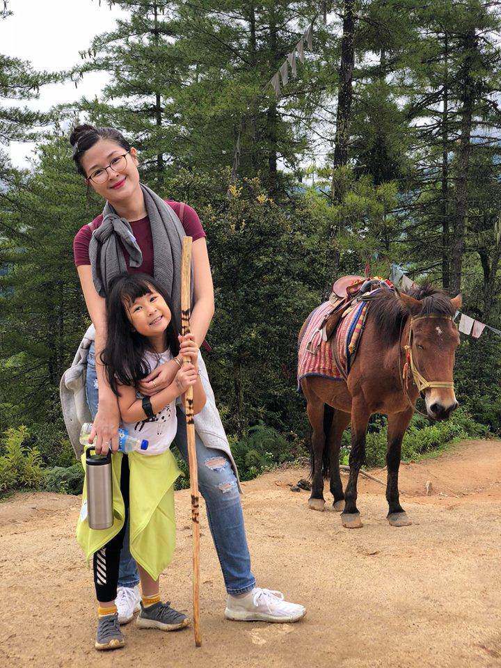 Cãi gia đình, có bầu trước cưới, Á hậu gợi cảm Anh Thư giờ làm mẹ thế nào?-12