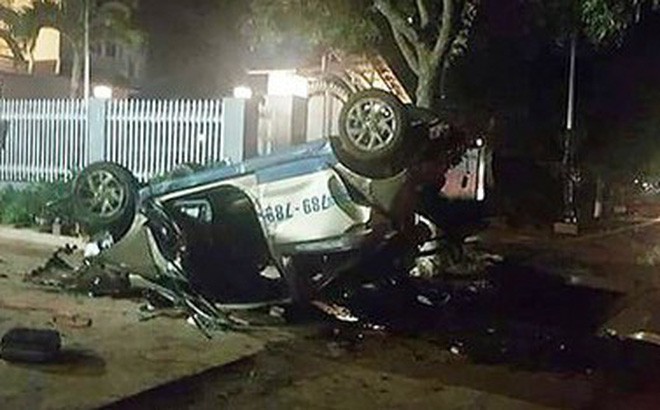 Người phụ nữ say xỉn lái ô tô chở 5 người bạn tông xe máy khiến 3 người tử vong-1
