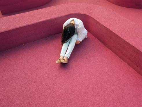 Học sinh lớp 6 lấy 30 triệu đồng của bố đi chia cho cả lớp-5