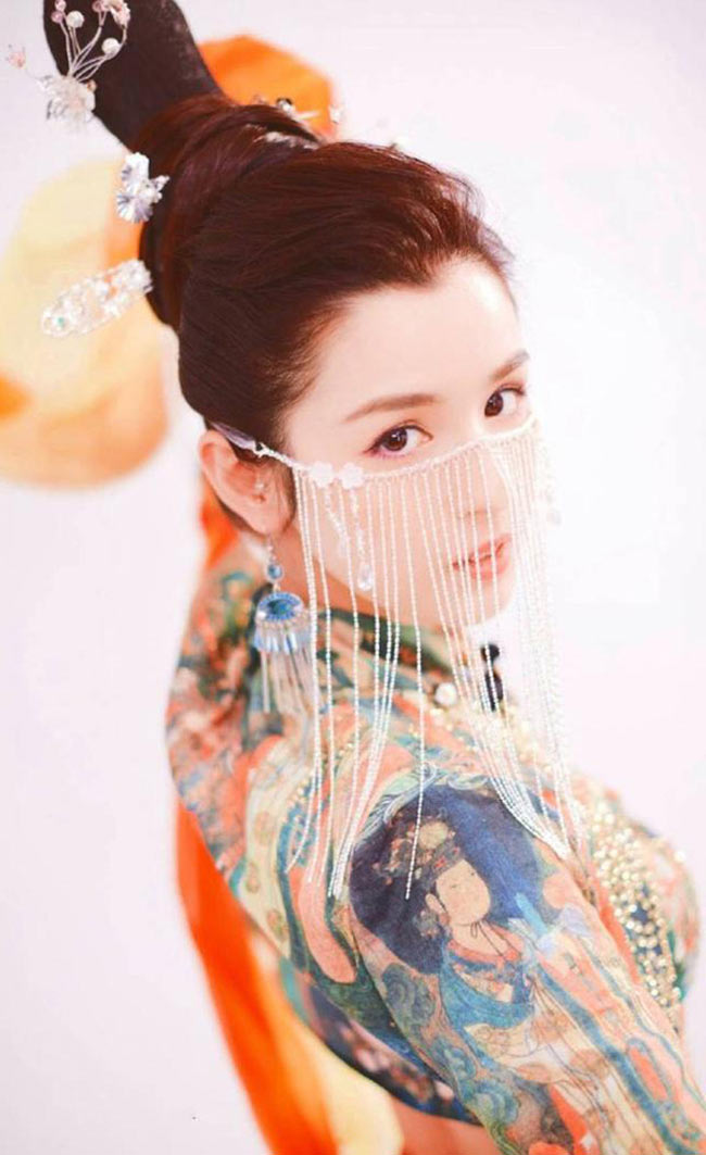 2 cô gái Tân Cương đẹp tới mức được ví như tiên nữ hạ phàm-9