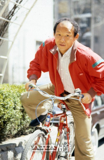 HLV Park Hang Seo bước sang tuổi 60: Từ sinh viên nghiên cứu thảo mộc đến huyền thoại bóng đá Việt Nam-1