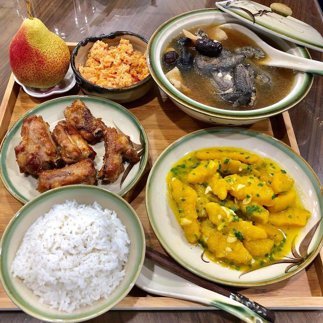 Choáng ngợp với cơm cữ của nàng dâu số hưởng, dân mạng xem xong liền rần rần đòi... ở cữ-10