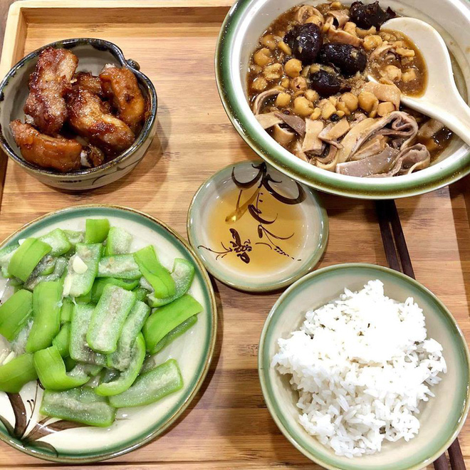 Choáng ngợp với cơm cữ của nàng dâu số hưởng, dân mạng xem xong liền rần rần đòi... ở cữ-15