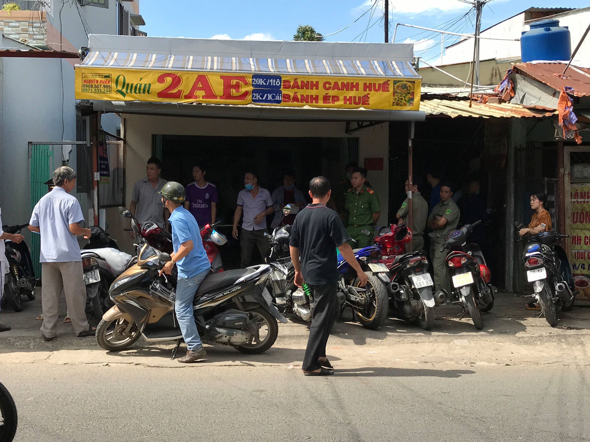 Nam thanh niên 9x tử vong nhiều ngày trong tư thế treo cổ tại dãy trọ, gia đình ở bên cạnh nhưng không ai biết-1