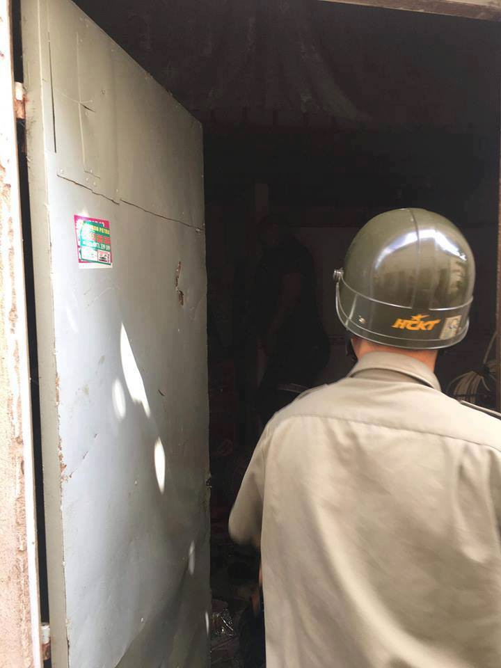 Nam thanh niên 9x tử vong nhiều ngày trong tư thế treo cổ tại dãy trọ, gia đình ở bên cạnh nhưng không ai biết-2