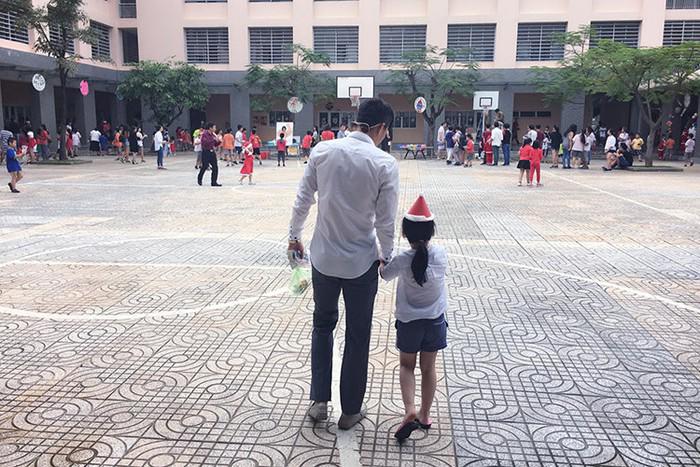 Giấu con gái đã lâu, Thủy Tiên gây ngỡ ngàng khi khoe ảnh bé Gạo lớn tướng khó nhận ra-6