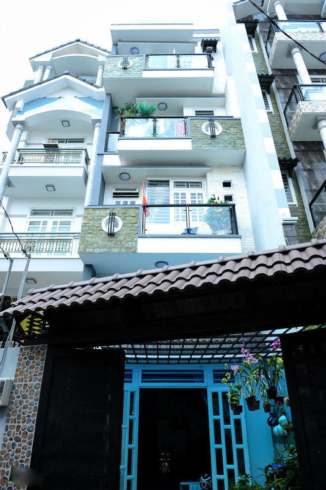 Lộ biệt thự khủng” của nam ca sĩ xuất thân từ lơ xe, cưa đổ mỹ nhân đẹp nhất nhì showbiz-1