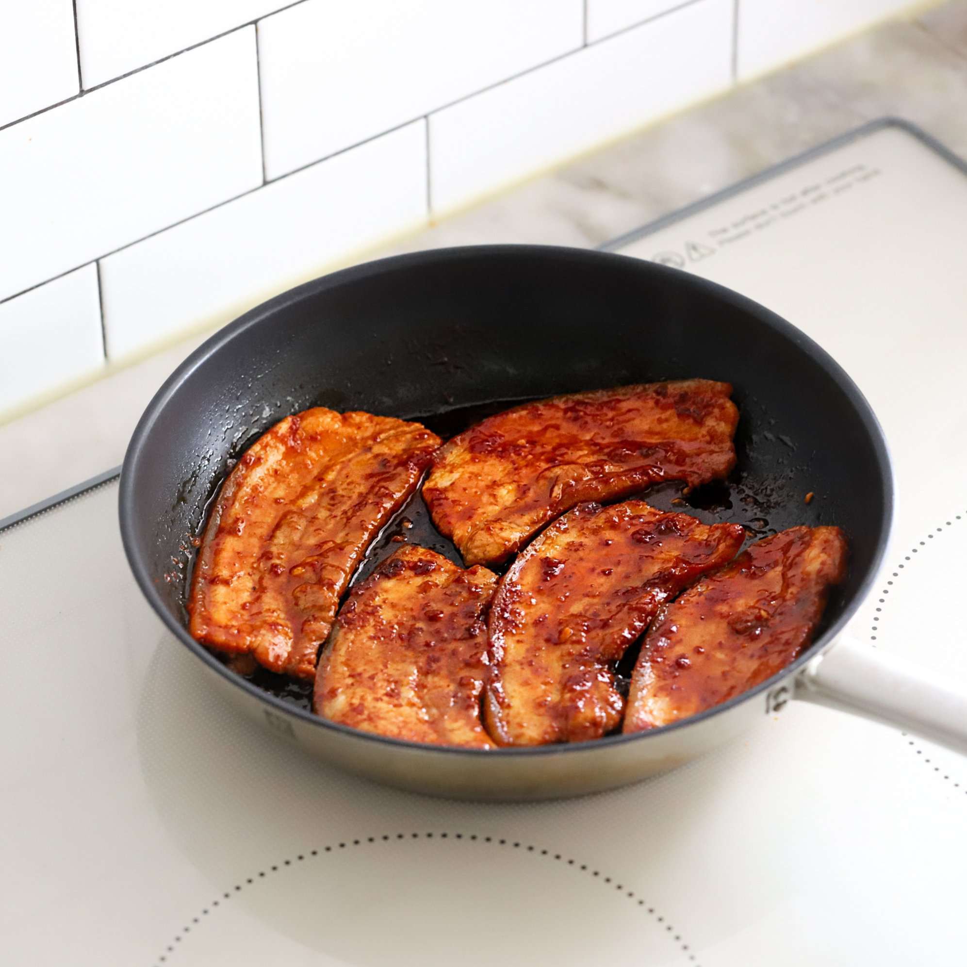 Học người Hàn cách làm món thịt áp chảo ngon ngất ngây ăn mùa lạnh hợp vô cùng-4