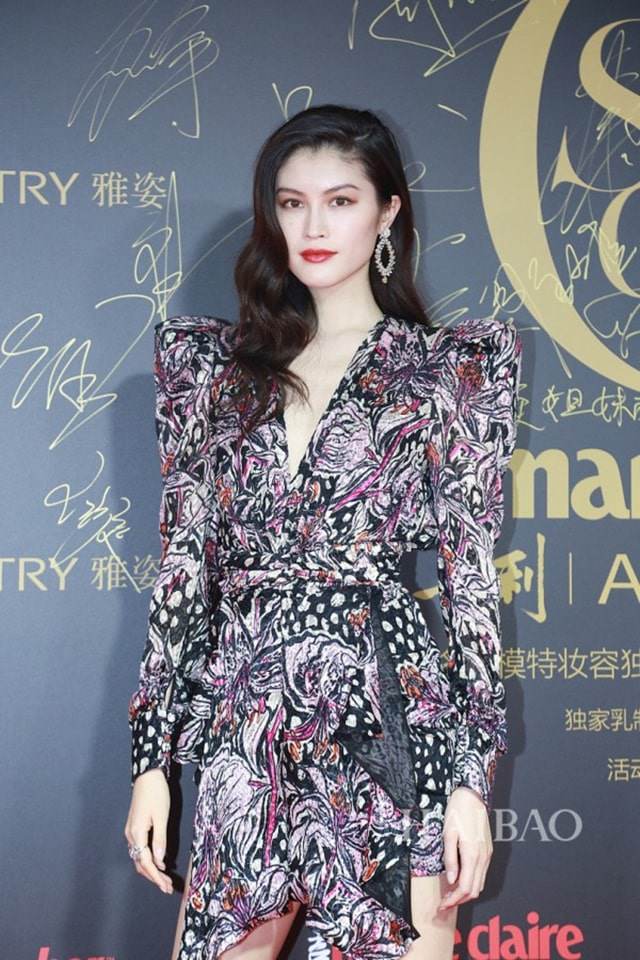 Từng bị chê quê mùa, kiểu áo này lại được Hương Giang, Minh Hằng rửa phèn” đẹp hết hồn-12