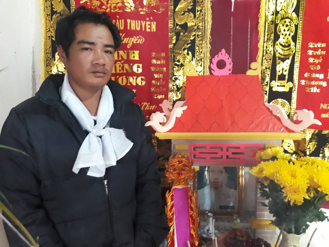 Tiếng khóc xé lòng vì khát sữa của bé gái mới chào đời đã mất mẹ-9