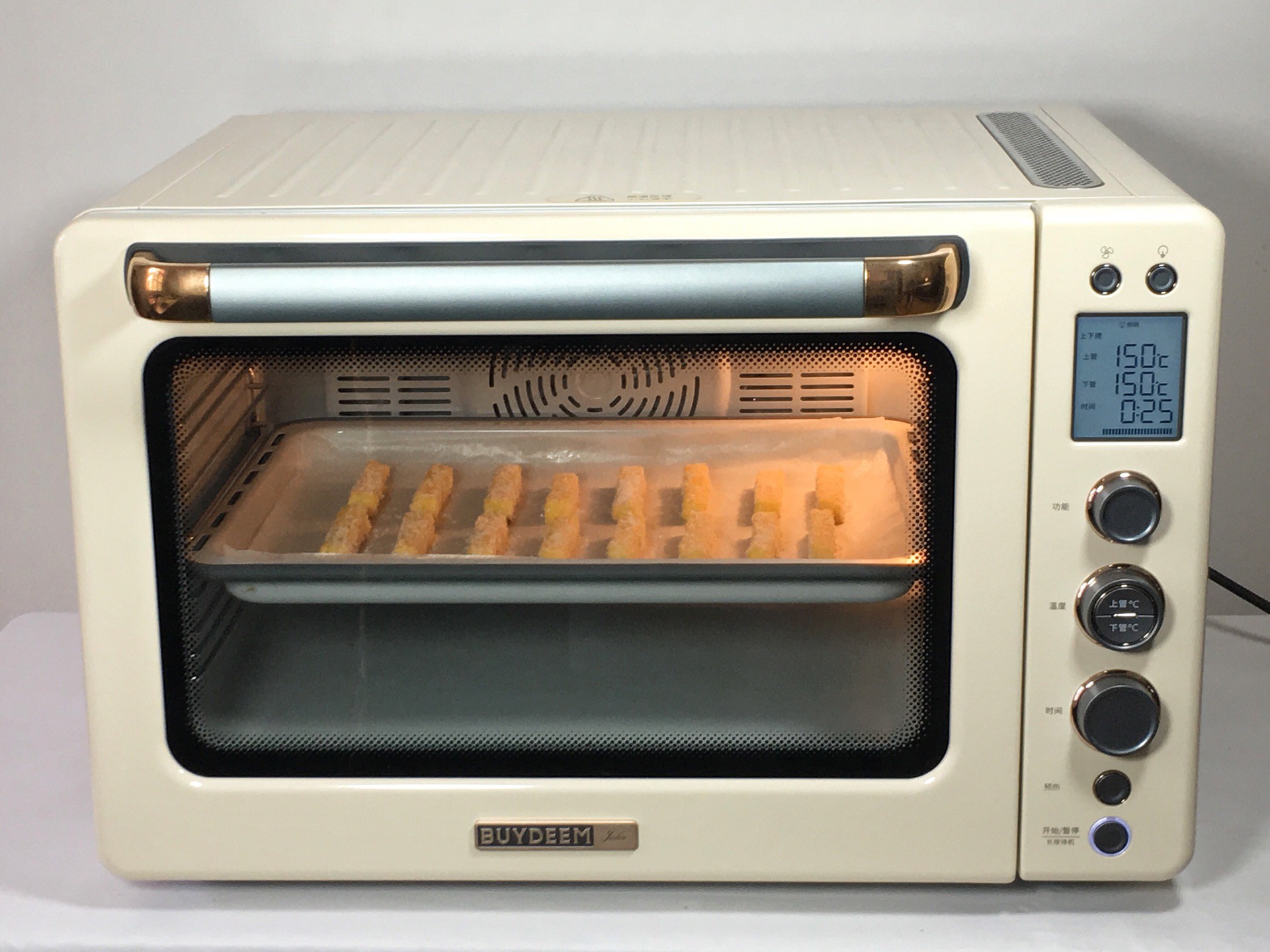 Tận dụng bánh mì cũ làm món ăn này ai cũng phải khen-6