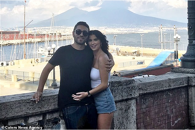 Không biết tiếng Anh vẫn cưa đổ bạn gái nóng bỏng nhờ Google Dịch, thanh niên tốt số nhất năm là đây-3