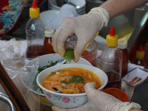 Nhiều người quên bước này khi hấp hải sản khiến món ăn có cho đủ vị cũng không ngon-6