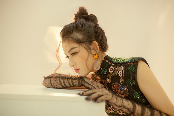 Á hậu Huyền My hé lộ về đám cưới bí mật trên biển chỉ có 50 khách mời-10