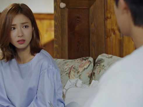 Cứ tưởng hạnh phúc với vợ đẹp con ngoan, chồng ngã quỵ sau một lần đi khám sức khỏe