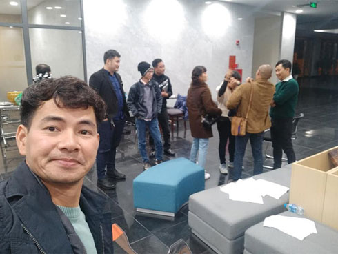 Phản ứng của đạo diễn Đỗ Thanh Hải khi MC Tùng Leo chỉ trích Táo quân-4