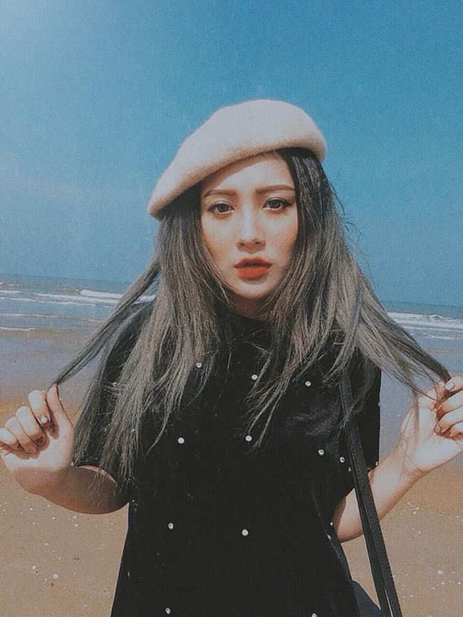 Em gái Hương Tràm cao mét rưỡi nhưng chân dài miên man, mặt xinh như búp bê-10