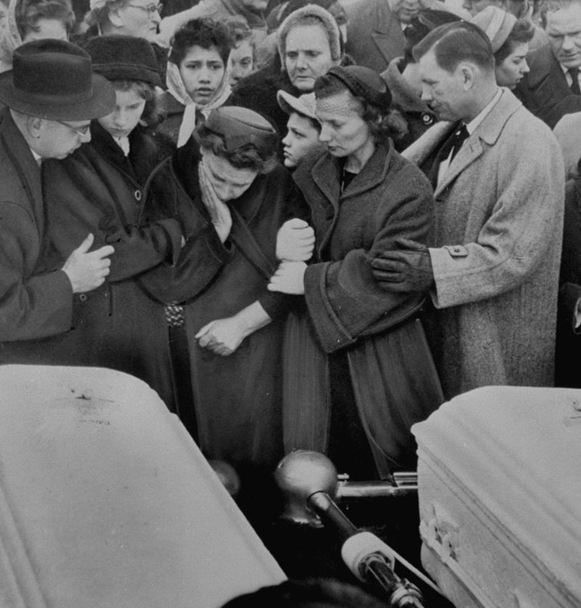 Thi thể trần trụi của 2 cô gái trẻ bị vùi trong tuyết và bí ẩn suốt 6 thập kỉ chưa tìm được kẻ thủ ác-3