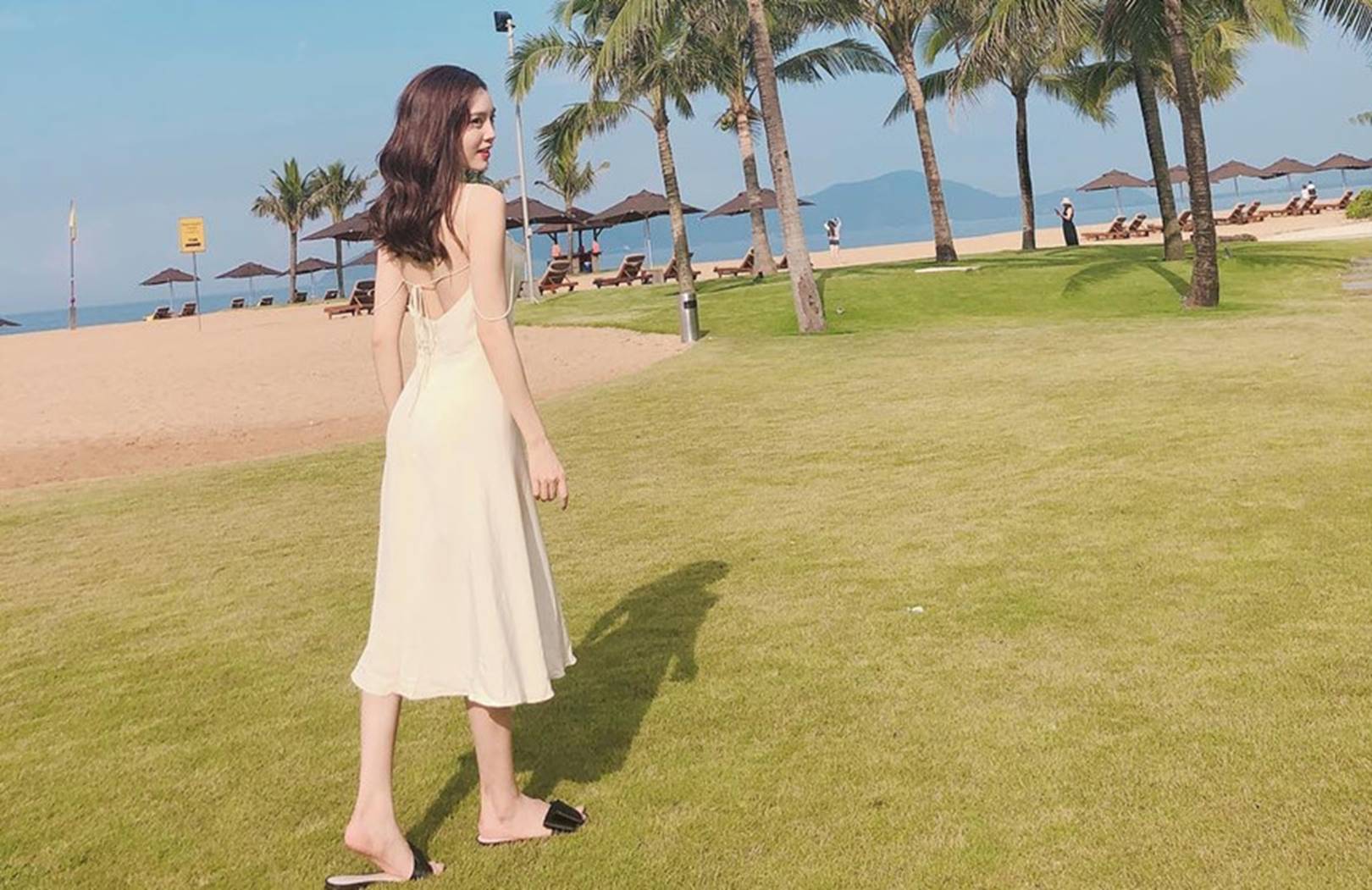 Ninh Dương Lan Ngọc - ngọc nữ lột xác gợi cảm, nhiều ồn ào tình cảm-10