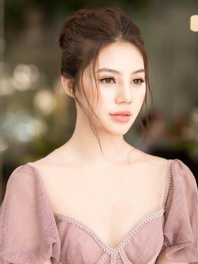 Hai mỹ nhân hội con nhà giàu Việt giàu và đẳng cấp cỡ nào?-9