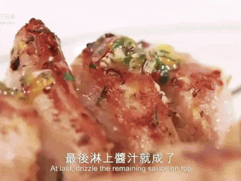 Không cần bếp nướng cầu kỳ, chỉ dùng duy nhất chiếc chảo mà tôi làm được thịt xiên nướng ngon chưa từng thấy