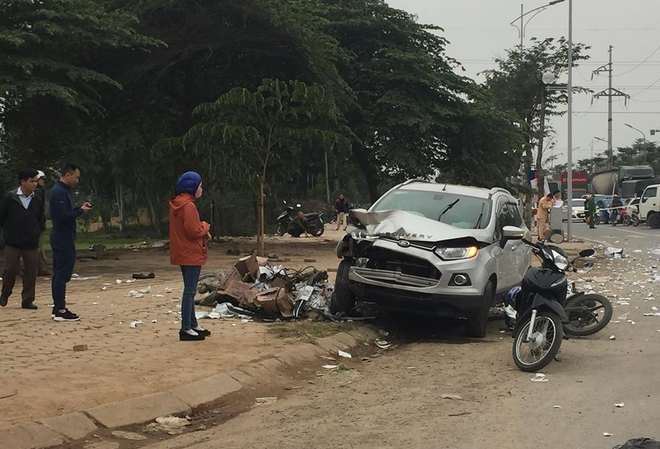 Nam thanh niên 9X lái ô tô gây tai nạn liên hoàn khiến đôi vợ chồng tử vong ra công an trình diện-3