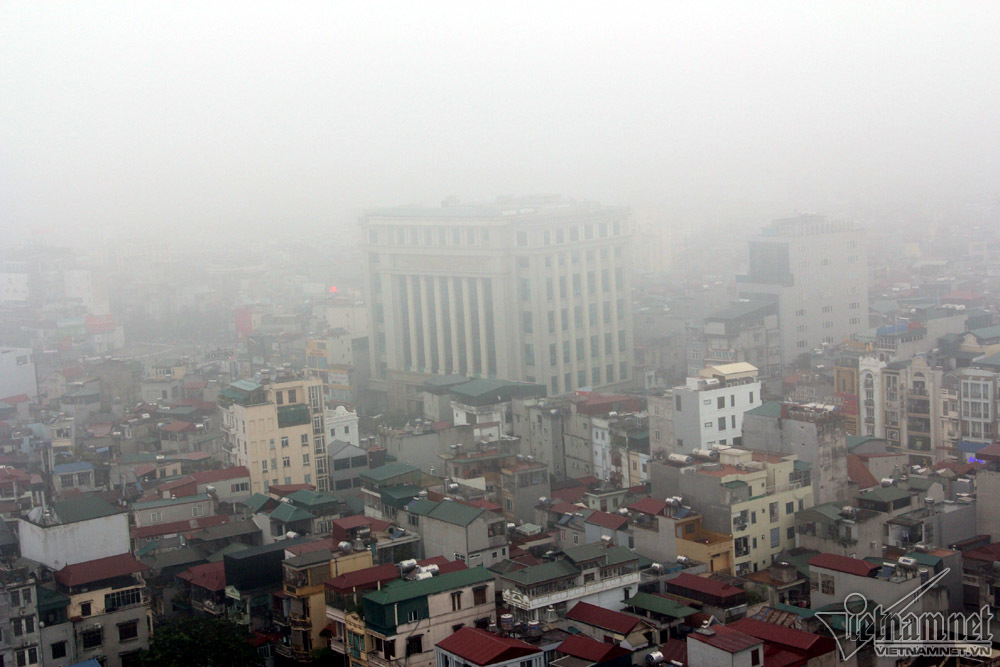 Hà Nội đặc quánh sương mù, cao ốc mất hút-2