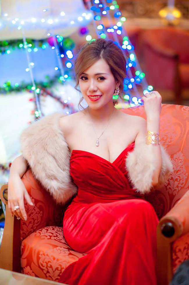 Cô trợ lý lừa tiền Quang Tèo tung ảnh gợi cảm, fan phát hiện sự thật bất ngờ-1