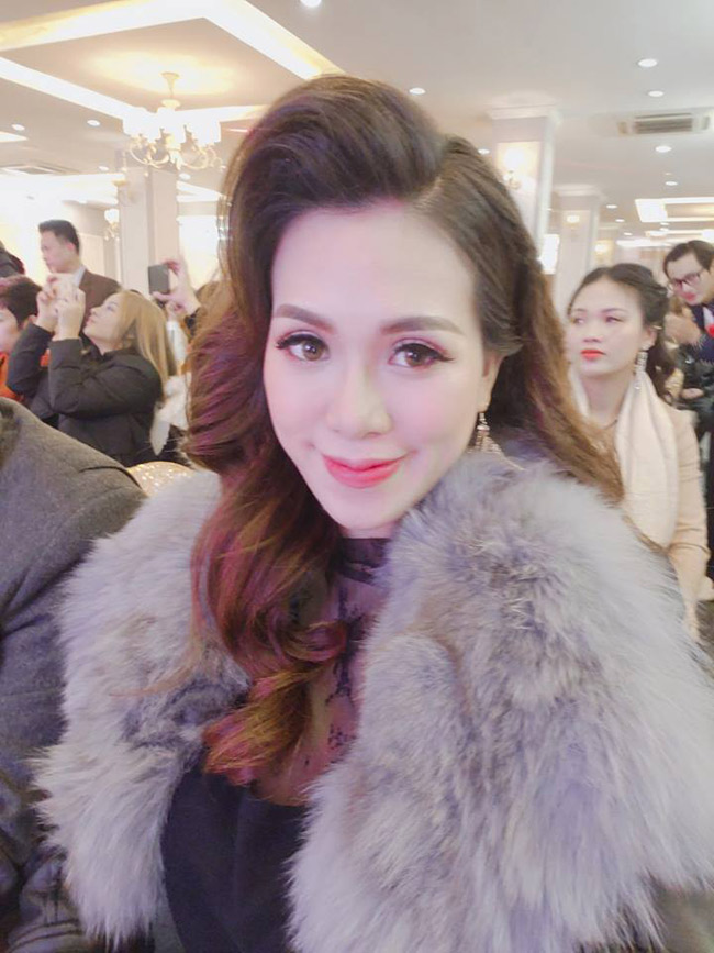 Cô trợ lý lừa tiền Quang Tèo tung ảnh gợi cảm, fan phát hiện sự thật bất ngờ-4